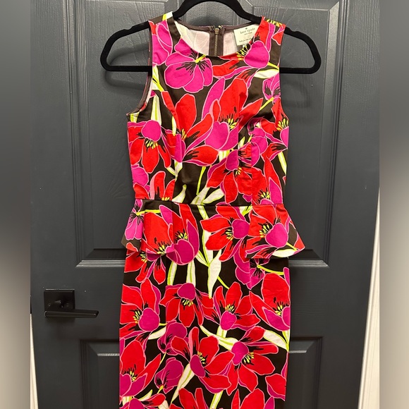 Kate Spade New York Peplum Floral Dress size 0 - Picture 3 of 8